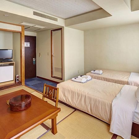 Okinawa Sun Plaza Hotel Naha Esterno foto