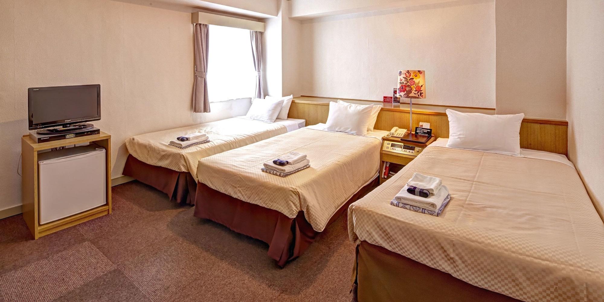 Okinawa Sun Plaza Hotel Naha Esterno foto