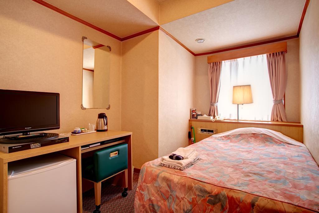 Okinawa Sun Plaza Hotel Naha Esterno foto
